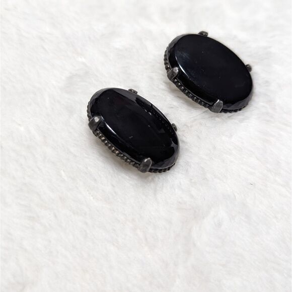 Vintage Large Oval Button Style Black Cabochon Clip Earrings - Picture 7 of 9